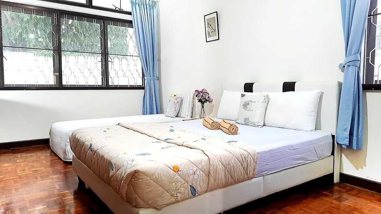Advent Villa, Penang - Near Adventist Hospital George Town